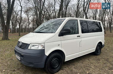 Минивэн Volkswagen Transporter 2009 в 