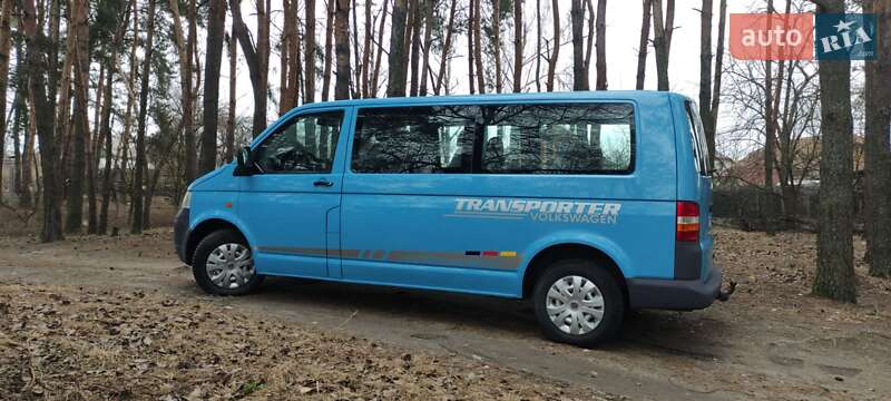 Мінівен Volkswagen Transporter 2004 в Коростені