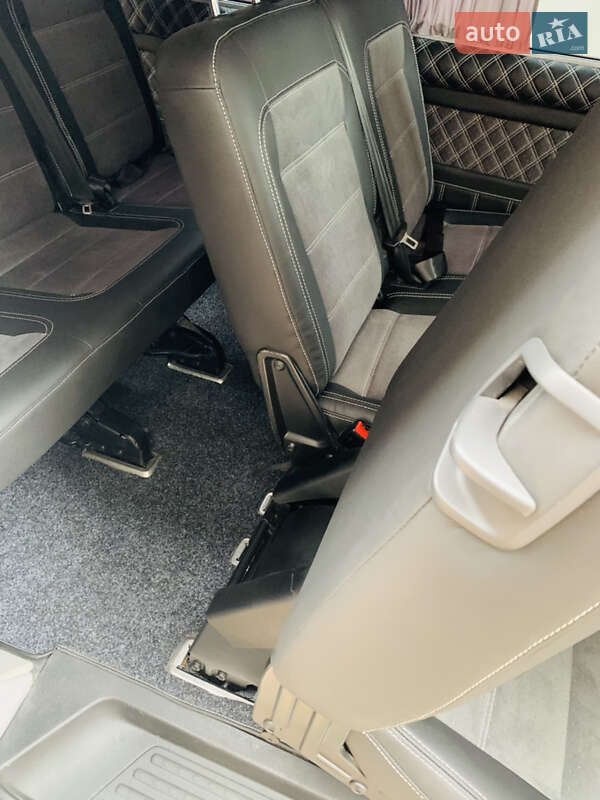 Минивэн Volkswagen Transporter 2019 в Киеве
