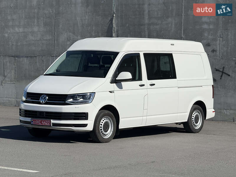 Грузовой фургон Volkswagen Transporter 2017 в Тячеве