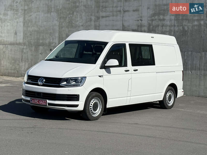 Грузовой фургон Volkswagen Transporter 2017 в Тячеве