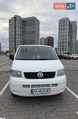 Вантажний фургон Volkswagen Transporter 2006 в Києві