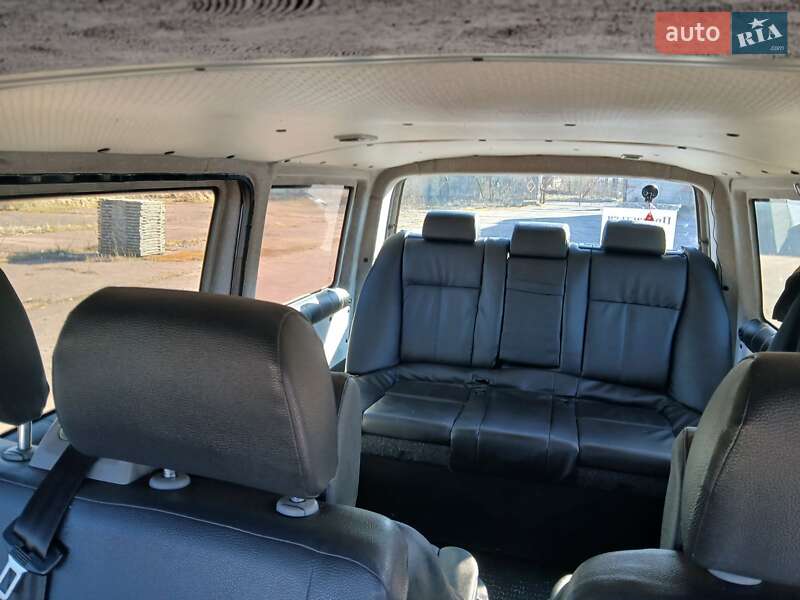 Минивэн Volkswagen Transporter 2005 в Ивано-Франковске