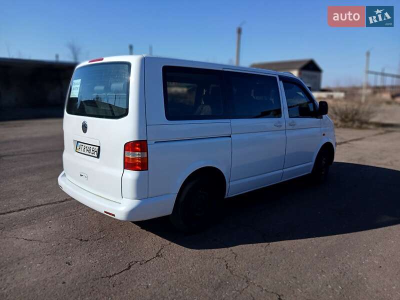 Минивэн Volkswagen Transporter 2005 в Ивано-Франковске