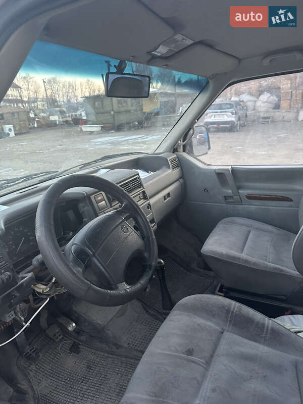 Volkswagen Transporter 1998