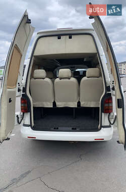 Минивэн Volkswagen Transporter 2005 в 
