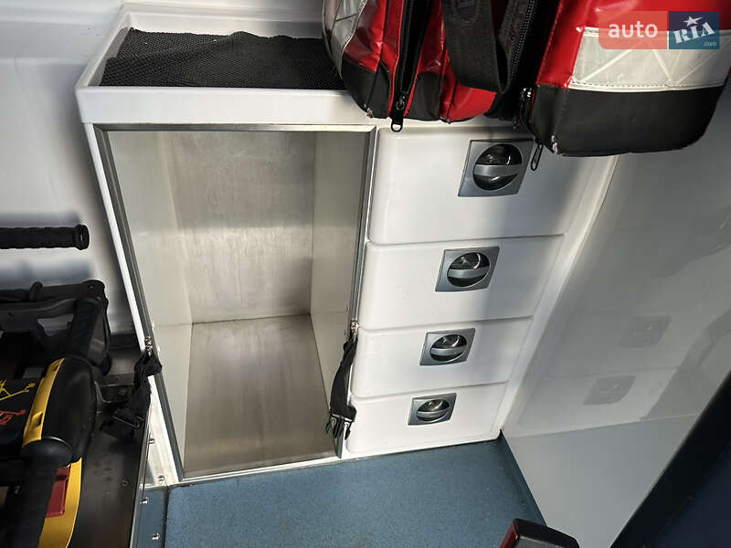 Автомобиль скорой помощи Volkswagen Transporter 2018 в Киеве