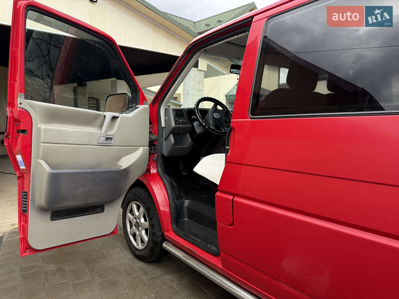 Мінівен Volkswagen Transporter 2003 в Делятині