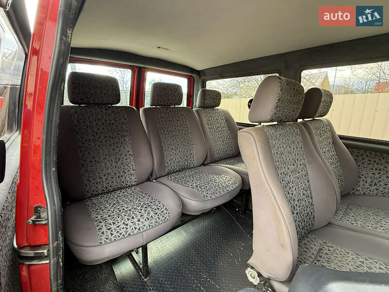 Мінівен Volkswagen Transporter 2003 в Делятині
