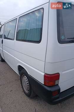Мінівен Volkswagen Transporter 2000 в 