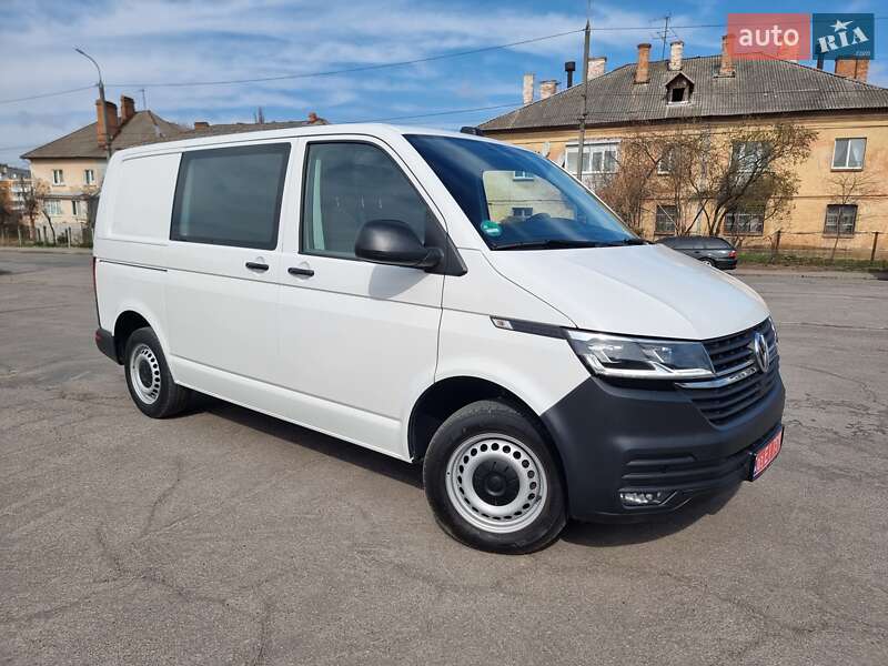Грузовой фургон Volkswagen Transporter 2020 в 