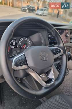 Грузовой фургон Volkswagen Transporter 2020 в 