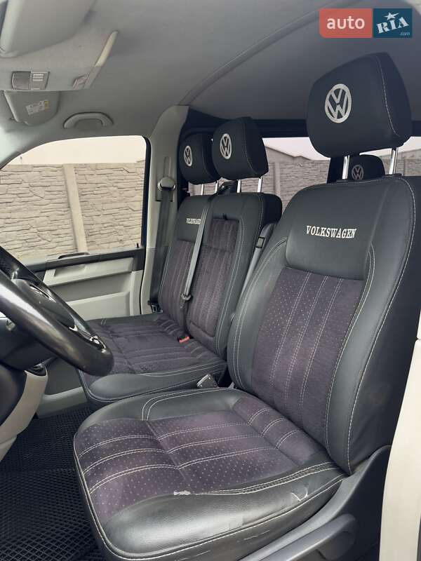 Минивэн Volkswagen Transporter 2015 в Полтаве