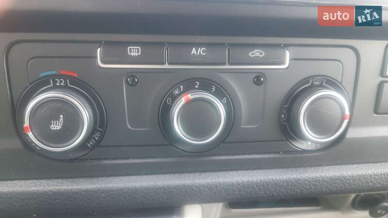 Минивэн Volkswagen Transporter 2016 в Черновцах фото 6 Минивэн Volkswagen Transporter 2016 в Черновцах