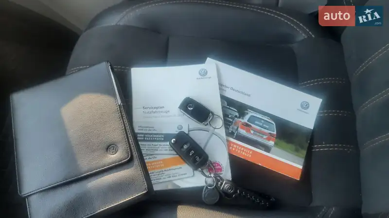 Минивэн Volkswagen Transporter 2016 в Черновцах документ 2 фото Минивэн Volkswagen Transporter 2016 в Черновцах документ