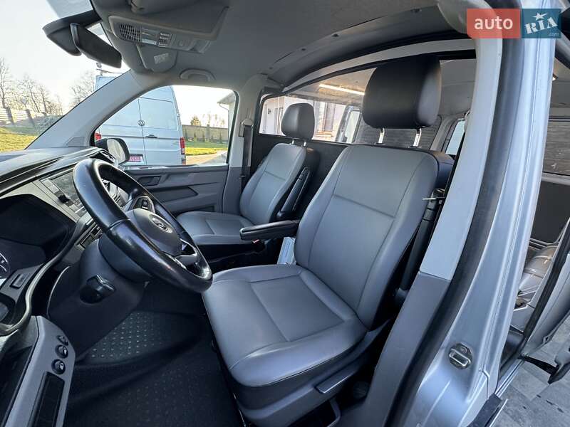 Вантажний фургон Volkswagen Transporter 2020 в Любомлі