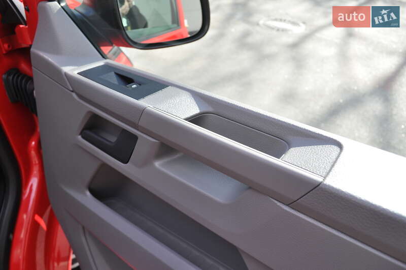 Грузовой фургон Volkswagen Transporter 2021 в Киеве фото 49 Грузовой фургон Volkswagen Transporter 2021 в Киеве