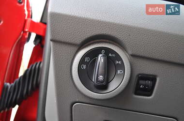 Вантажний фургон Volkswagen Transporter 2021 в 