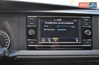 Вантажний фургон Volkswagen Transporter 2021 в 
