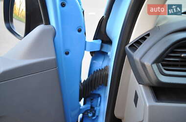 Грузовой фургон Volkswagen Transporter 2021 в 
