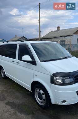 Минивэн Volkswagen Transporter 2010 в Червоному Донце