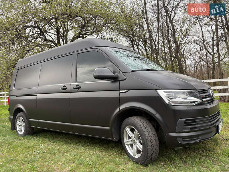Вантажний фургон Volkswagen Transporter 2018 в Дніпрі