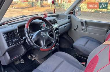 Минивэн Volkswagen Transporter 2002 в 