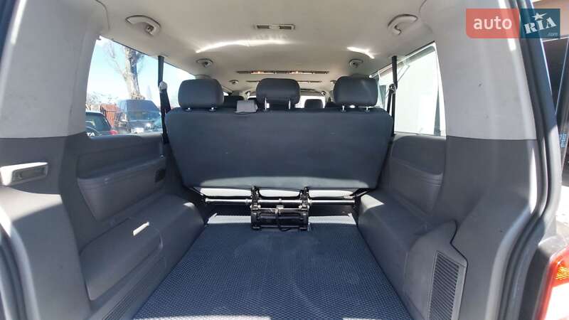 Минивэн Volkswagen Transporter 2006 в Дубровице фото 11 Минивэн Volkswagen Transporter 2006 в Дубровице