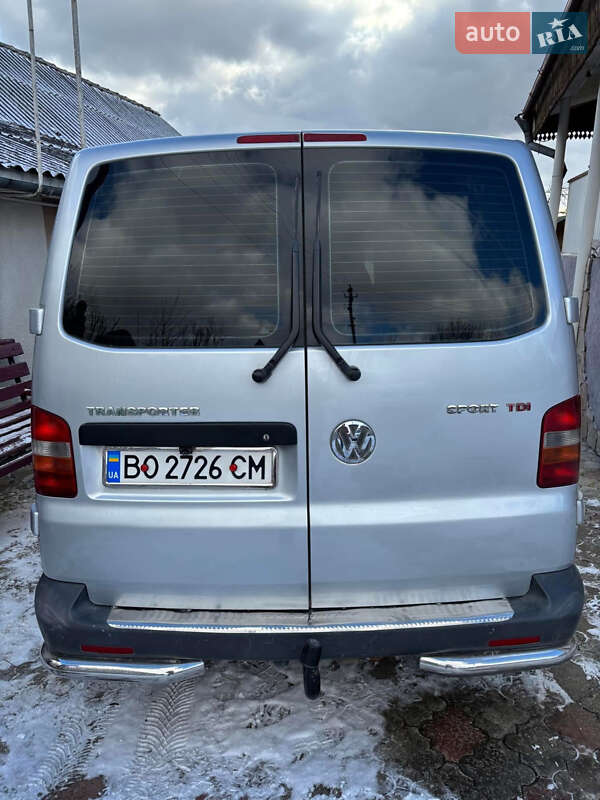 Мінівен Volkswagen Transporter 2005 в Шумську