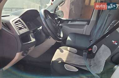 Минивэн Volkswagen Transporter 2017 в 