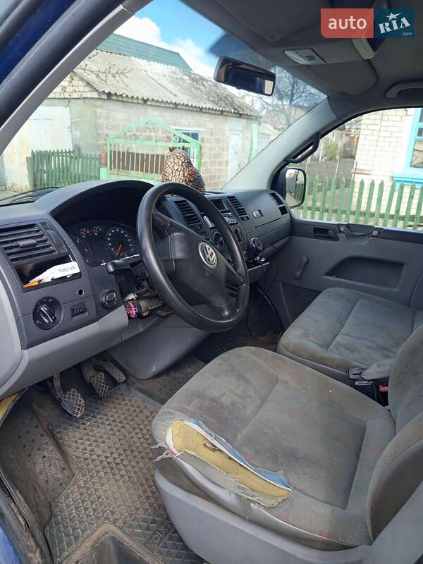 Минивэн Volkswagen Transporter 2003 в Вольнянске