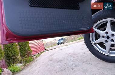 Грузовой фургон Volkswagen Transporter 2001 в 