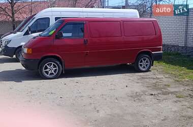 Грузовой фургон Volkswagen Transporter 2001 в 