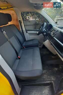 Грузовой фургон Volkswagen Transporter 2016 в 