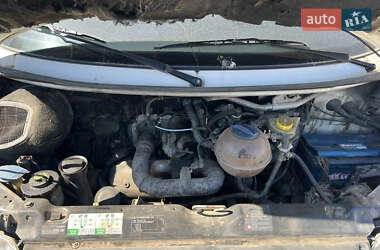 Минивэн Volkswagen Transporter 2001 в 
