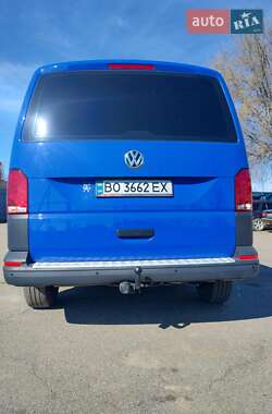 Минивэн Volkswagen Transporter 2019 в 