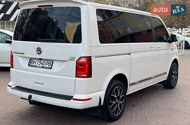 Минивэн Volkswagen Transporter 2015 в 