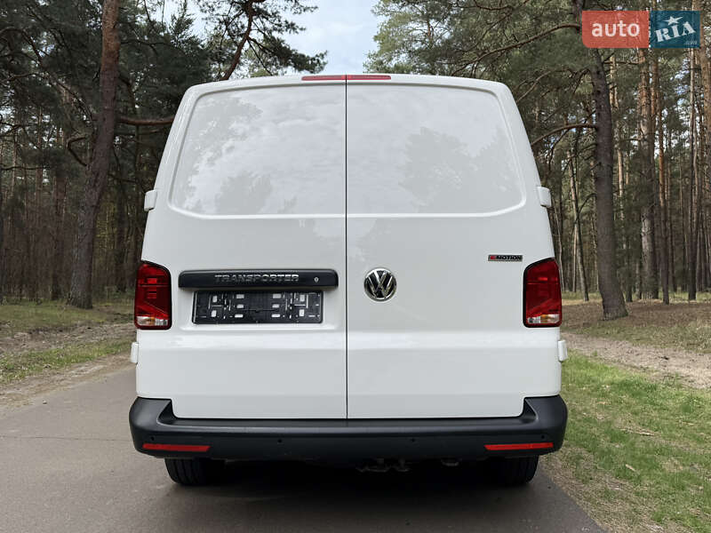 Вантажопасажирський фургон Volkswagen Transporter 2021 в Києві