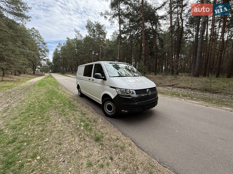 Вантажопасажирський фургон Volkswagen Transporter 2021 в Києві