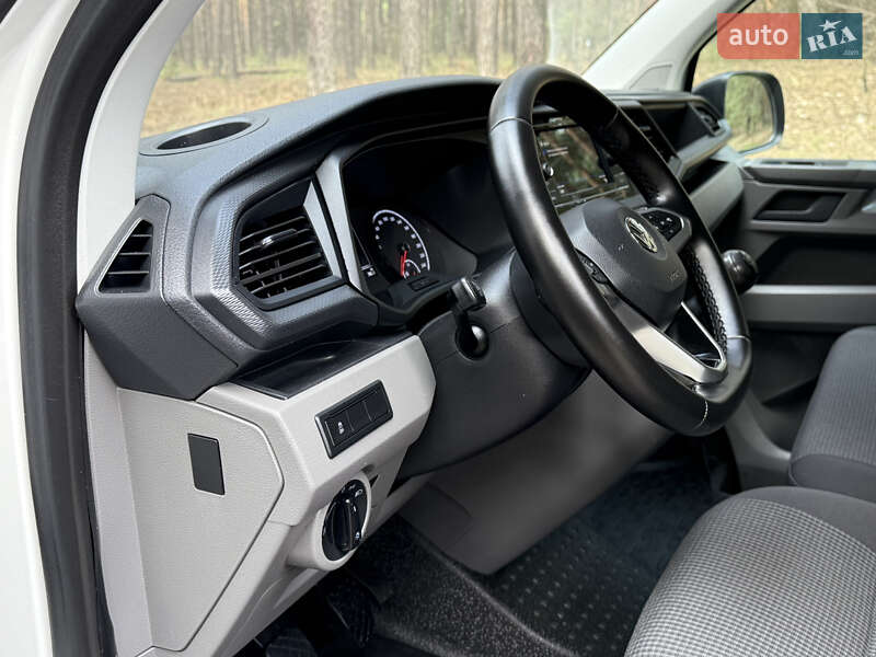 Вантажопасажирський фургон Volkswagen Transporter 2021 в Києві