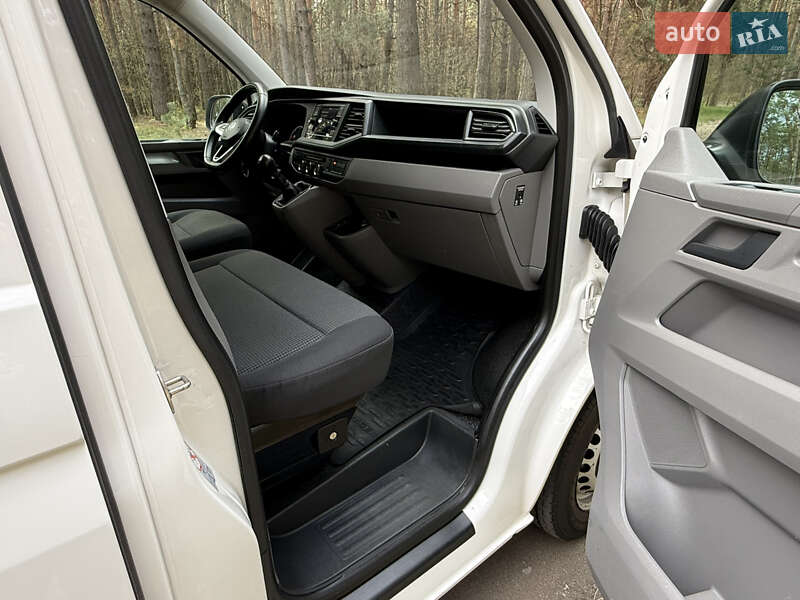 Вантажопасажирський фургон Volkswagen Transporter 2021 в Києві