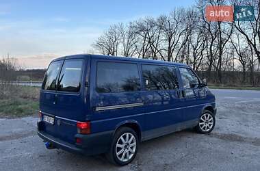 Минивэн Volkswagen Transporter 2000 в 