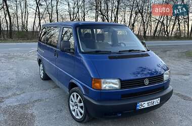 Минивэн Volkswagen Transporter 2000 в 