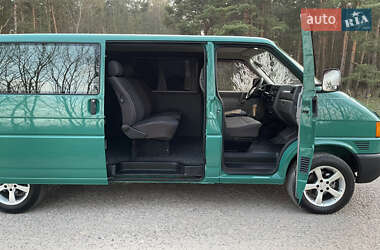 Минивэн Volkswagen Transporter 1998 в 