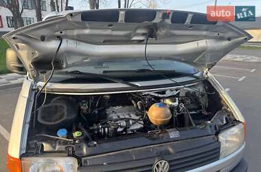 Минивэн Volkswagen Transporter 1997 в 
