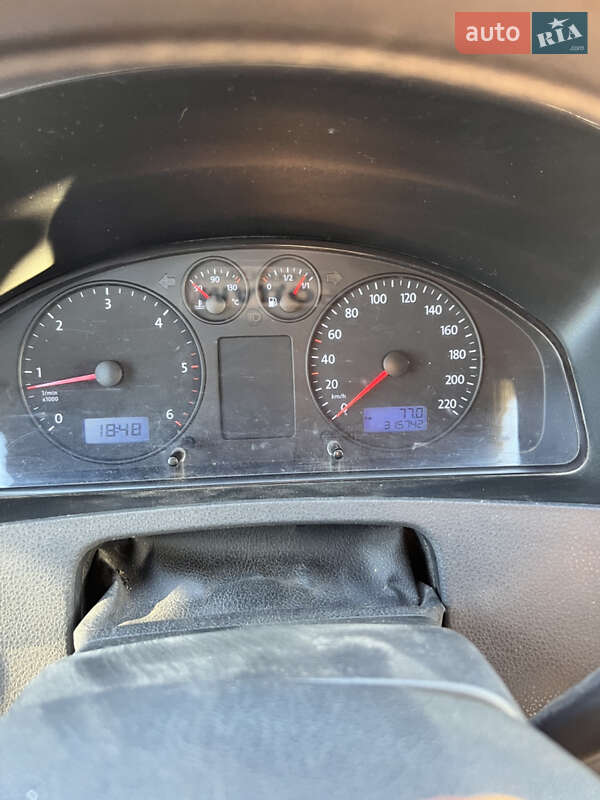 Грузовой фургон Volkswagen Transporter 2006 в Подольске