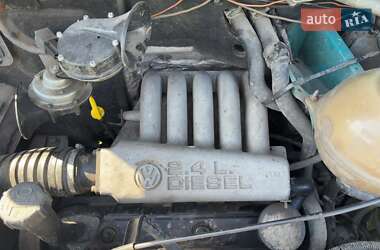 Минивэн Volkswagen Transporter 1991 в 