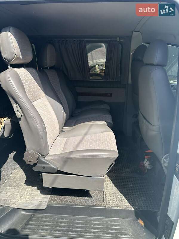 Минивэн Volkswagen Transporter 2006 в Хотине