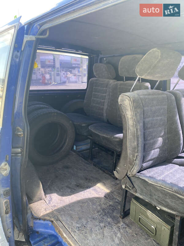 Минивэн Volkswagen Transporter 1991 в Софиевской Борщаговке