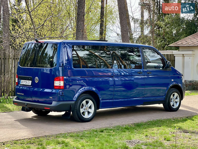Минивэн Volkswagen Transporter 2012 в Киеве